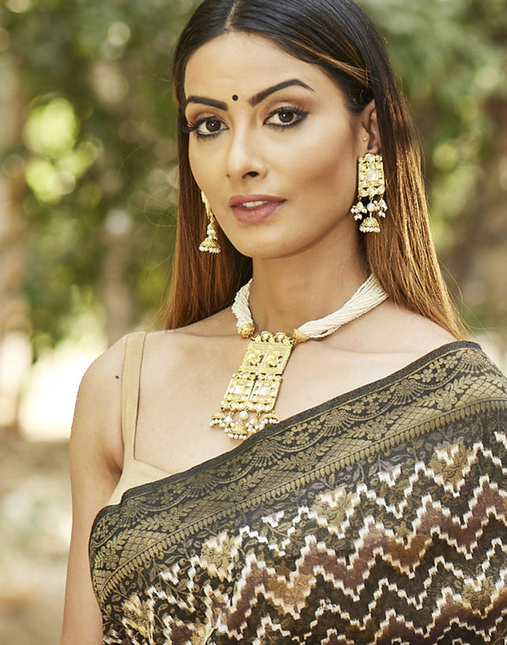 MBZ Meena Bazaar-Elegant Pearl Set with Kundan Pendant